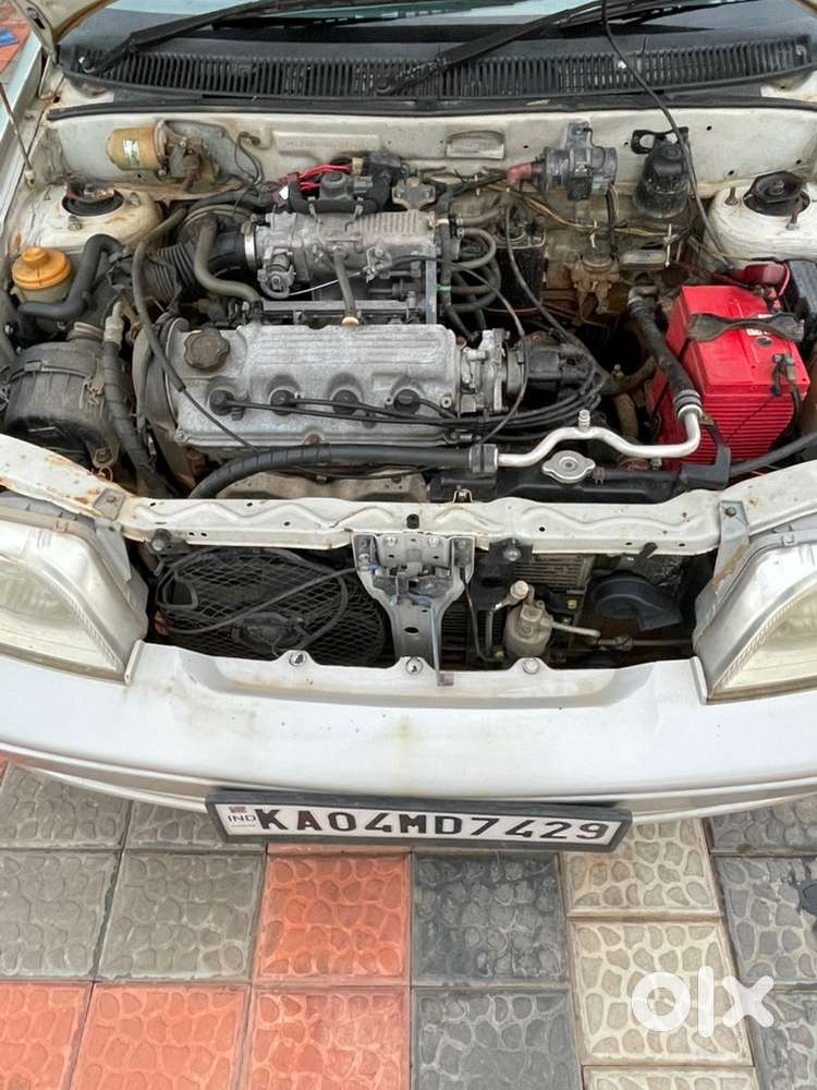 Maruti Suzuki Esteem 2007