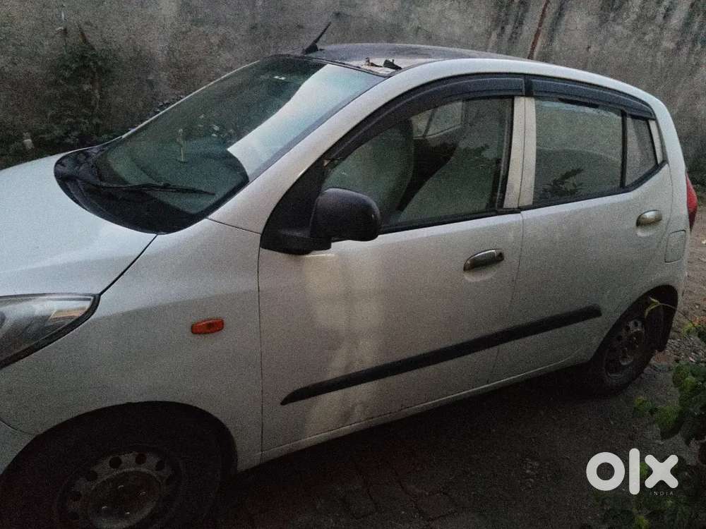 Hyundai I10 2012 Cng & Hybrids 86000 Km Driven