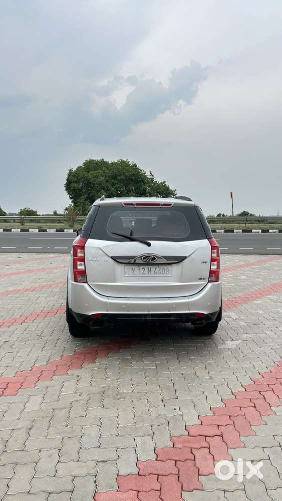 Mahindra Xuv500 W8, 2015, Diesel