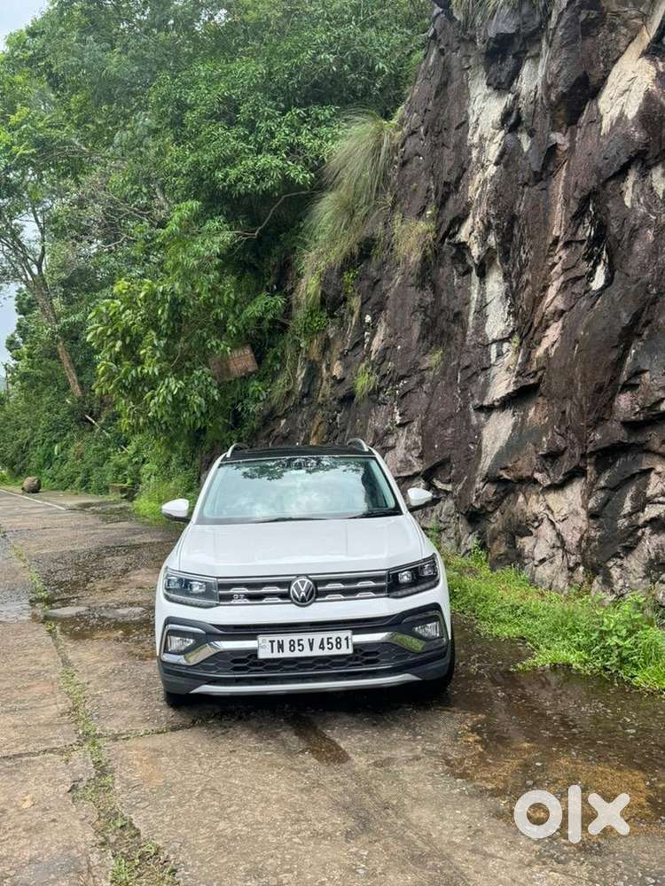 Volkswagen Taigun 2023 Petrol 8000 Km Driven, Less Used.