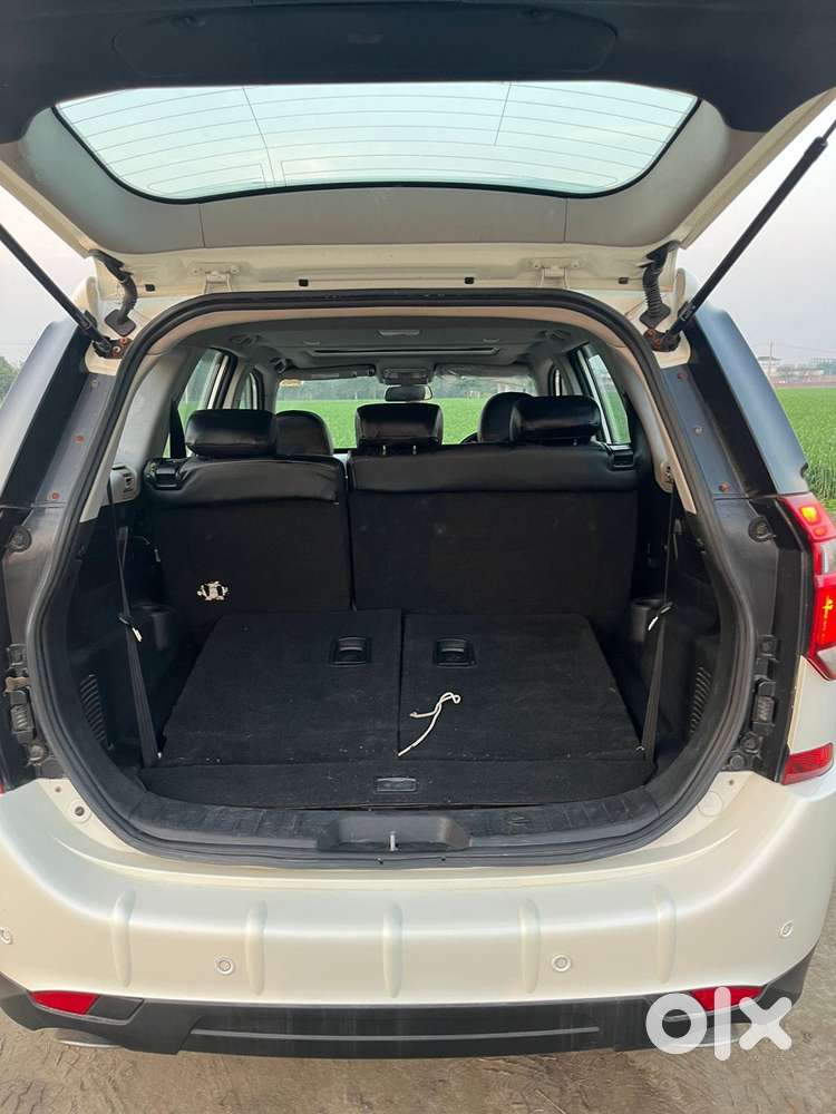 Mahindra Xuv500 W9, 2020, Diesel