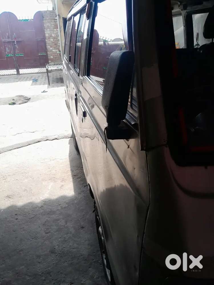 Maruti Suzuki Omni 2014