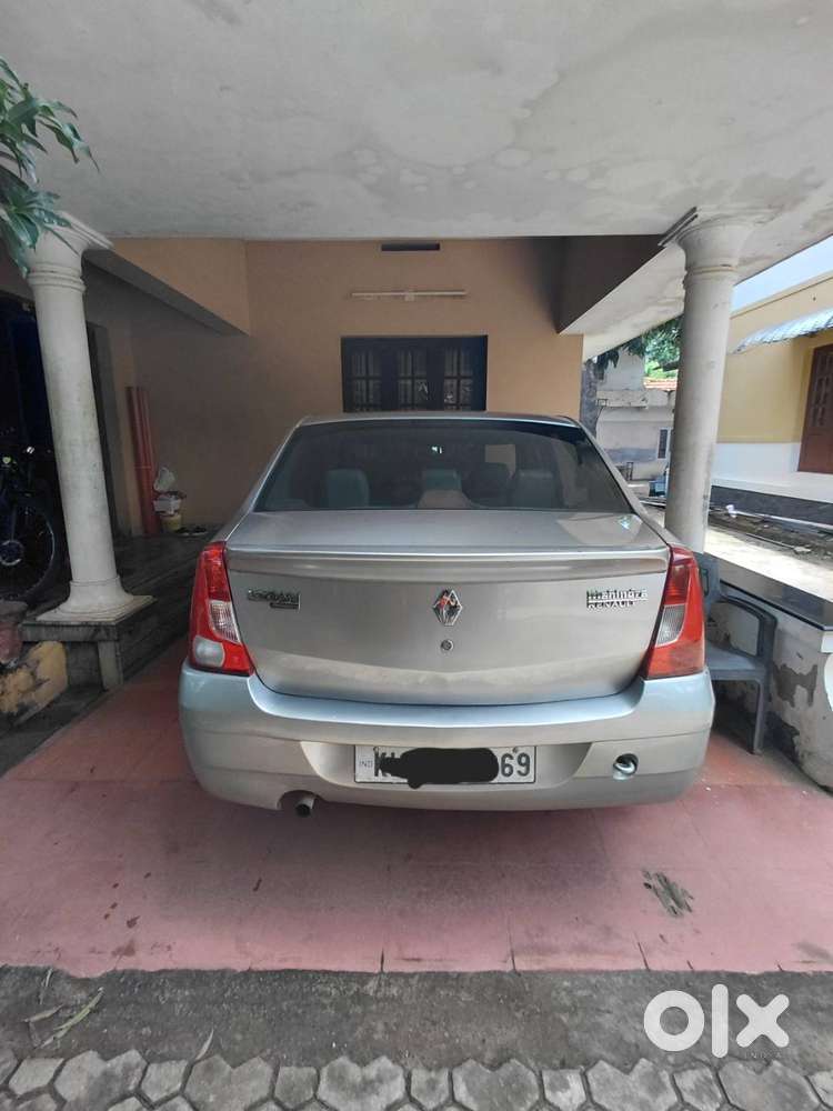 2010 Mahindra Renault Logan