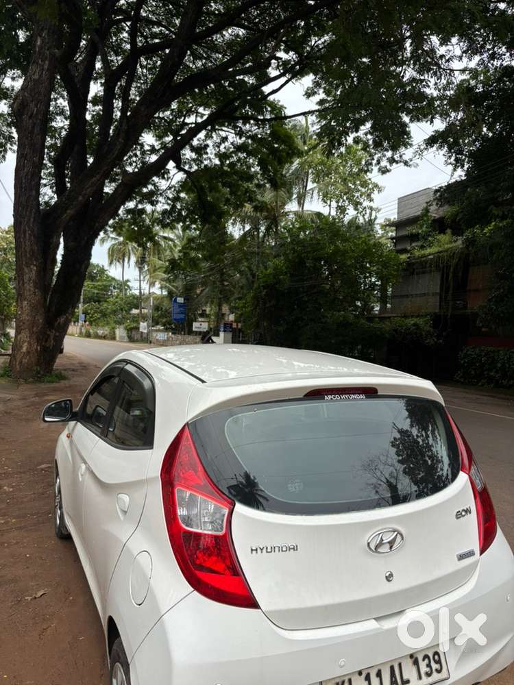 Hyundai Eon Magna 2012