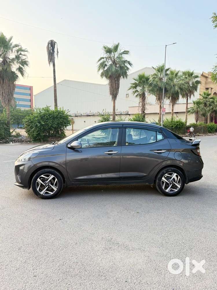 Hyundai Aura Sx (o) Manual, 2022, Cng & Hybrids