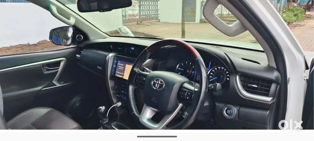 Toyota Fortuner 2021 Diesel 105000 Km Driven