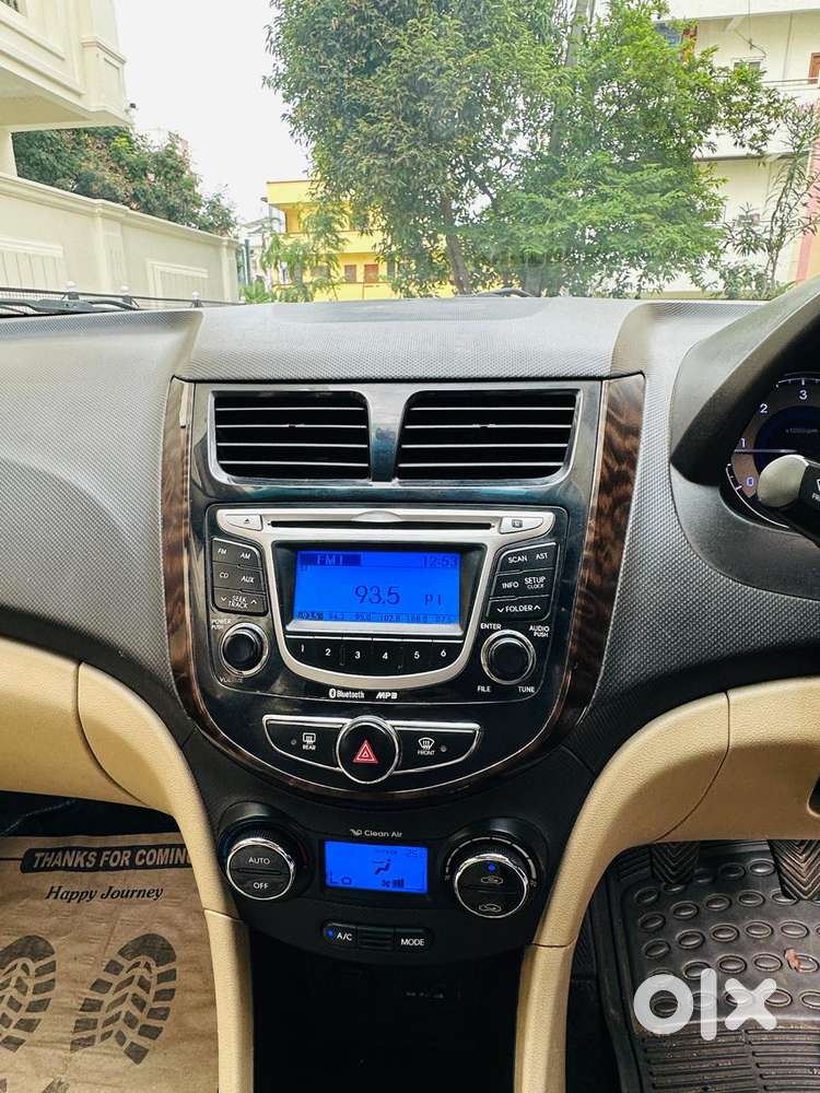 Hyundai Verna Crdi Vgt Sx 1.5, 2012, Diesel
