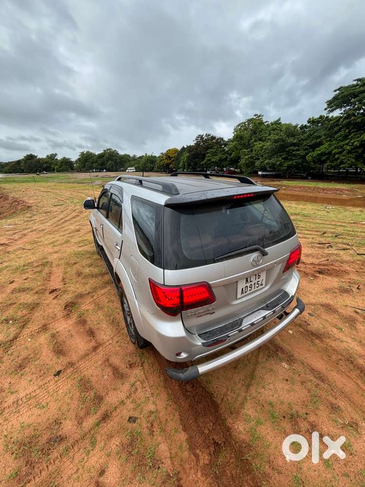 Toyota Fortuner Diesel Manual 2010