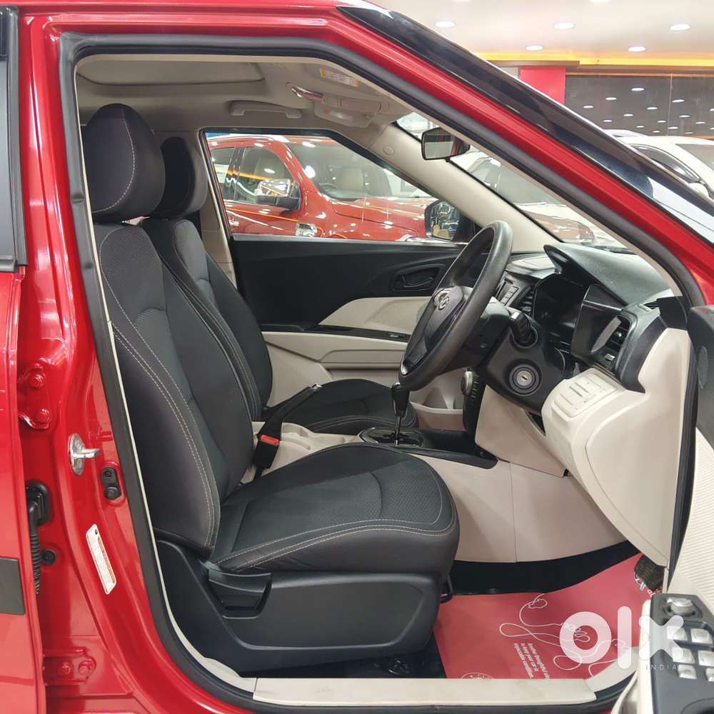 Mahindra Xuv300 1.2 W6 Amt Petrol, 2022, Petrol