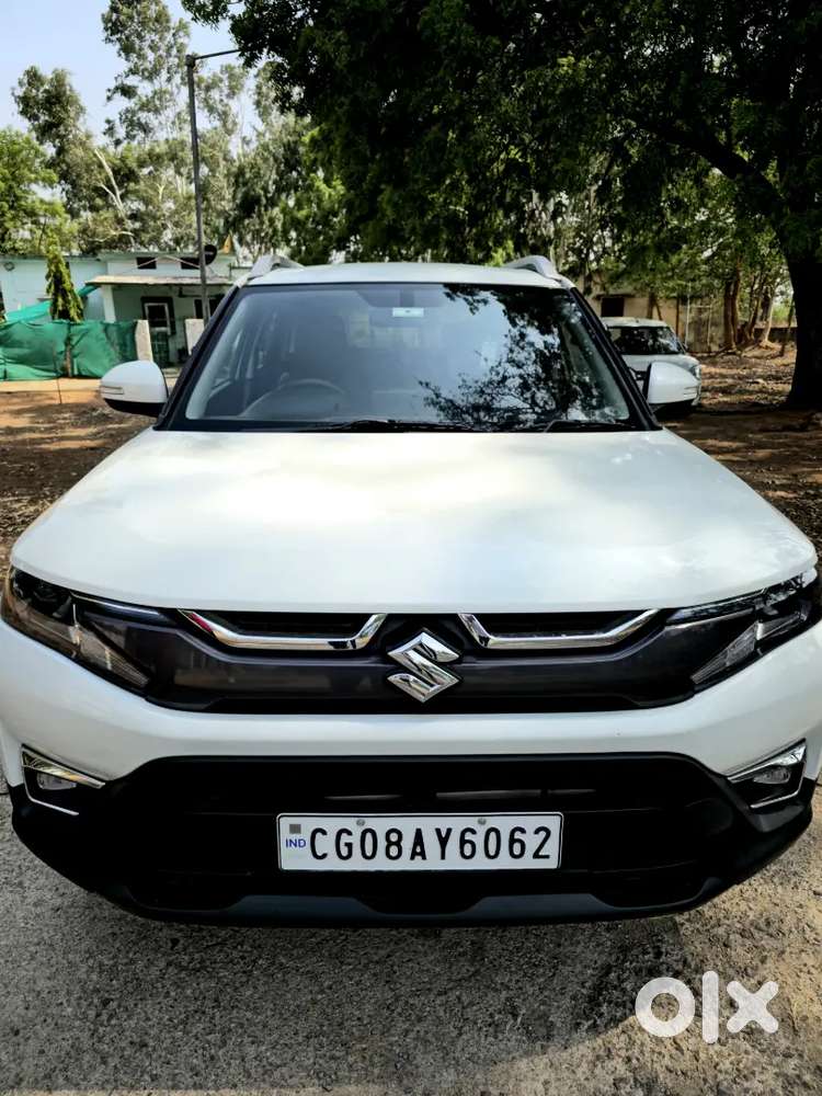 Maruti Suzuki Brezza  Dec 2023 Petrol Well Maintained