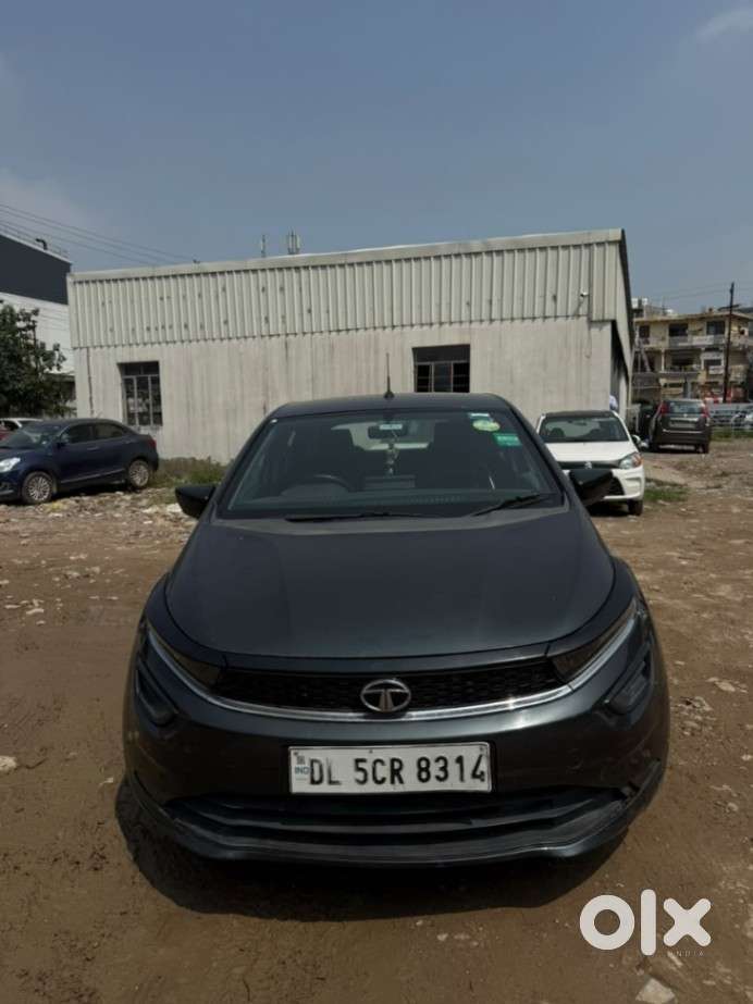 Tata Altroz, 2020, Petrol