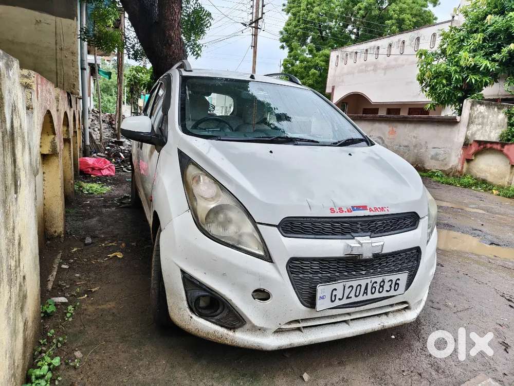 Chevrolet Beat 2012 Top Model Cng