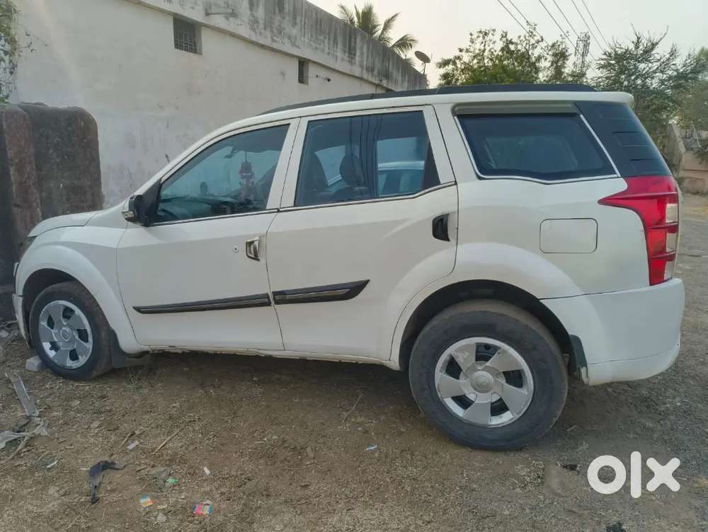 Mahindra Xuv500 2017 Diesel 2wd