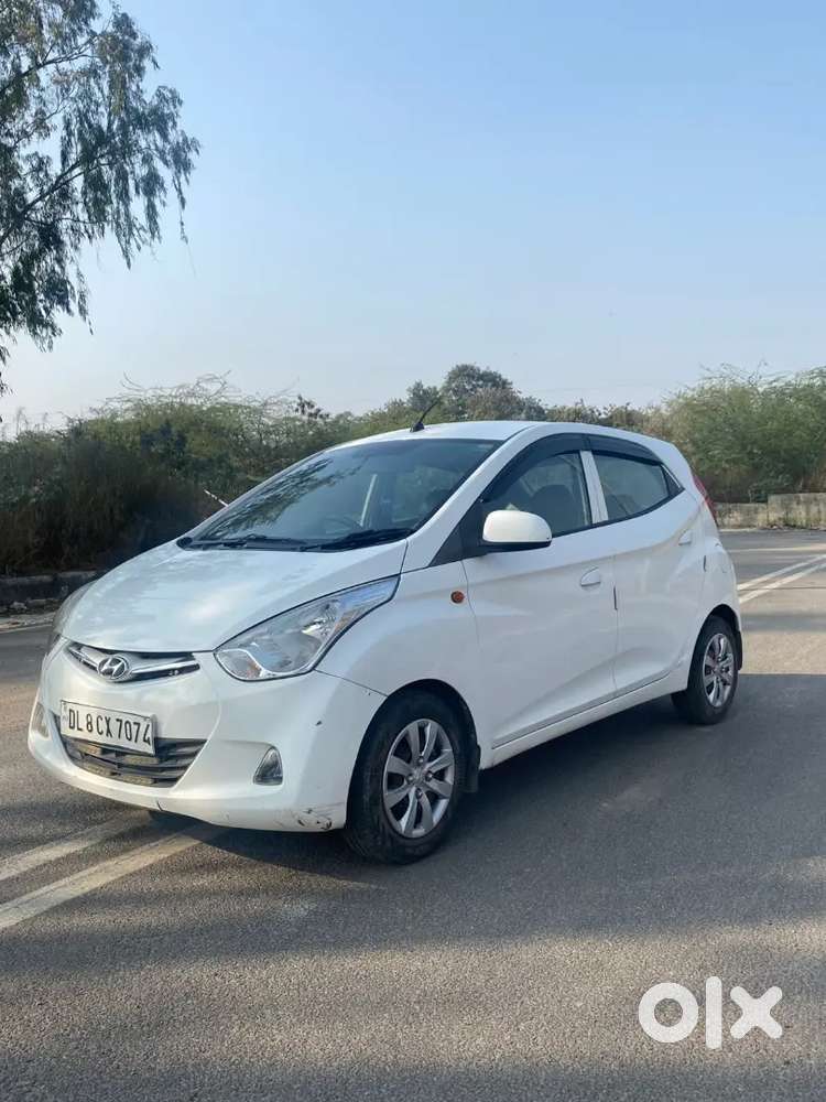 2012 Hyundai Eon Sportz  90,000 Km  ₹1 Lakh  Urgent Sale