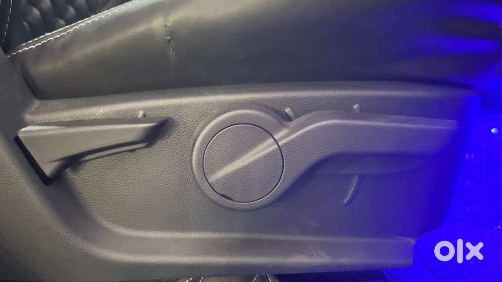 Mahindra Thar Lx P At 4wd 4s Ht, 2022, Petrol