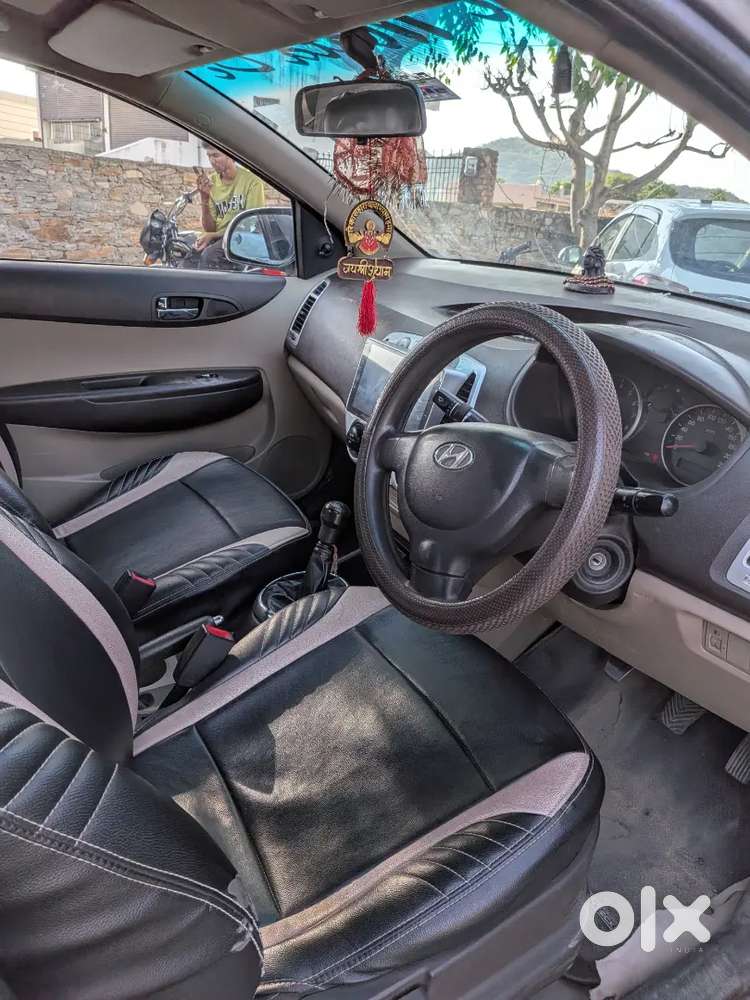Hyundai I20 1.2 Magna 2011 कार