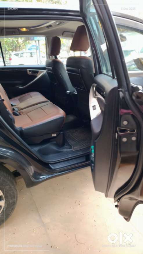 Toyota Innova Hycross 2.0 Zx (o) Hybrid 7 Str, 2024, Petrol