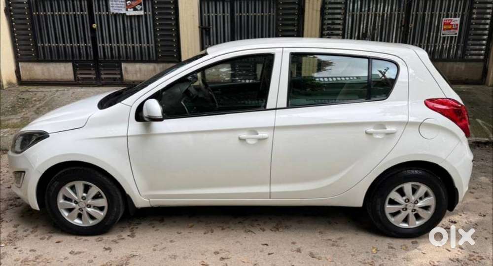 Hyundai I20 Sportz 1.2 Bs-iv, 2012, Petrol