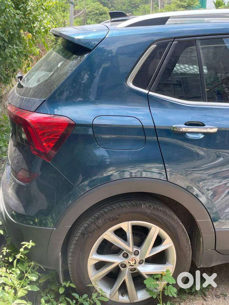 Skoda Kushaq 1.0 Tsi Style At, 2024, Petrol