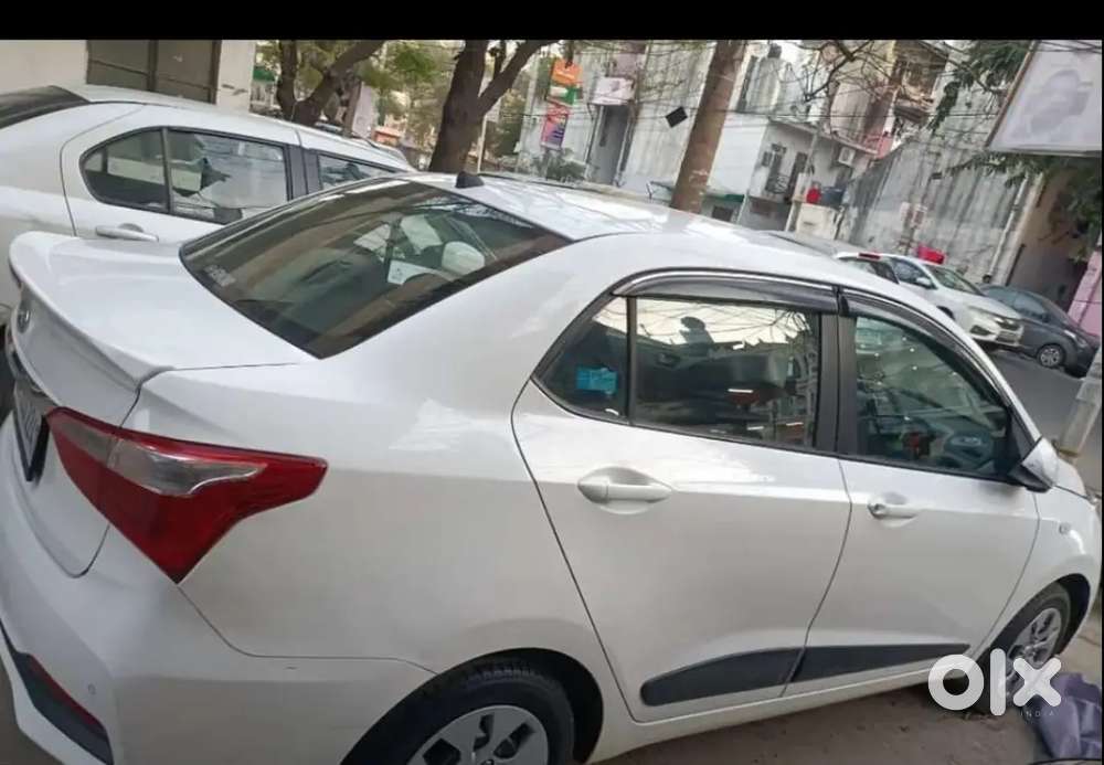 Hyundai Xcent 2018 Cng In Good Condition
