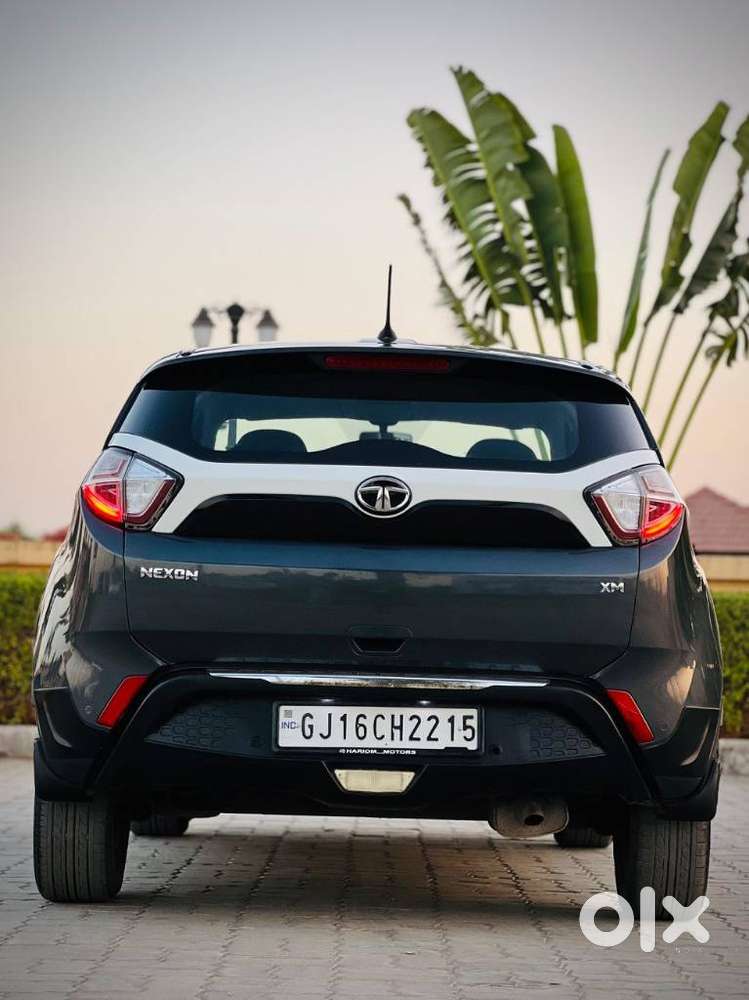 Tata Nexon 1.5 Revotorq Xm, 2018, Cng & Hybrids