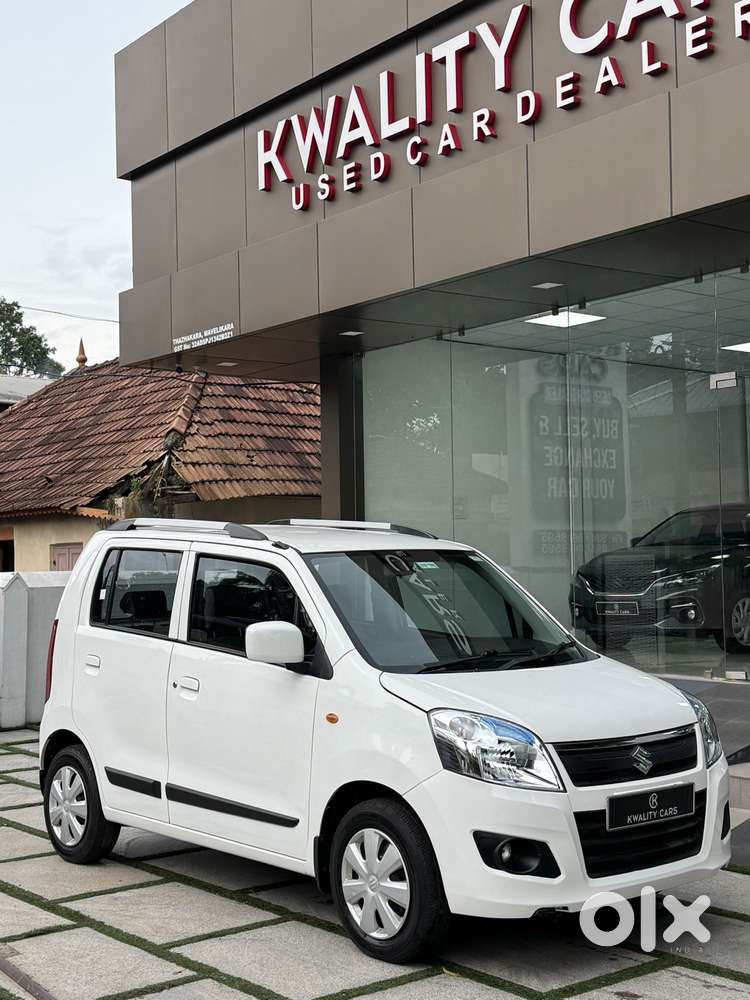 Maruti Suzuki Wagon R Amt Vxi Option, 2017, Petrol