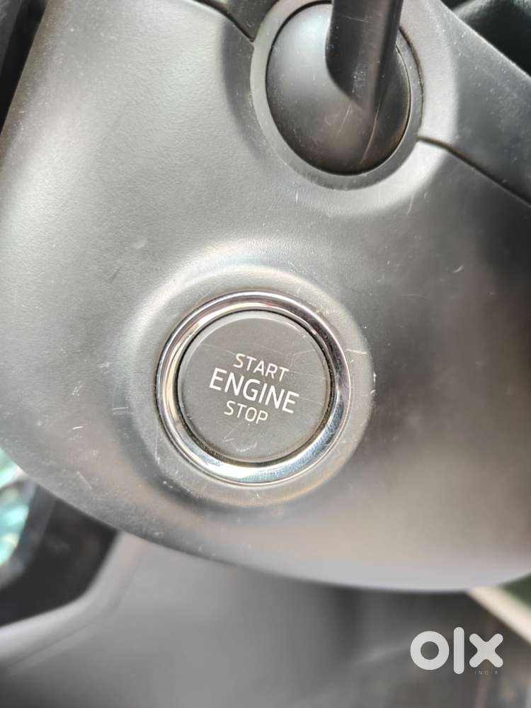 Skoda Kushaq 1.0 Tsi Style, 2022, Petrol