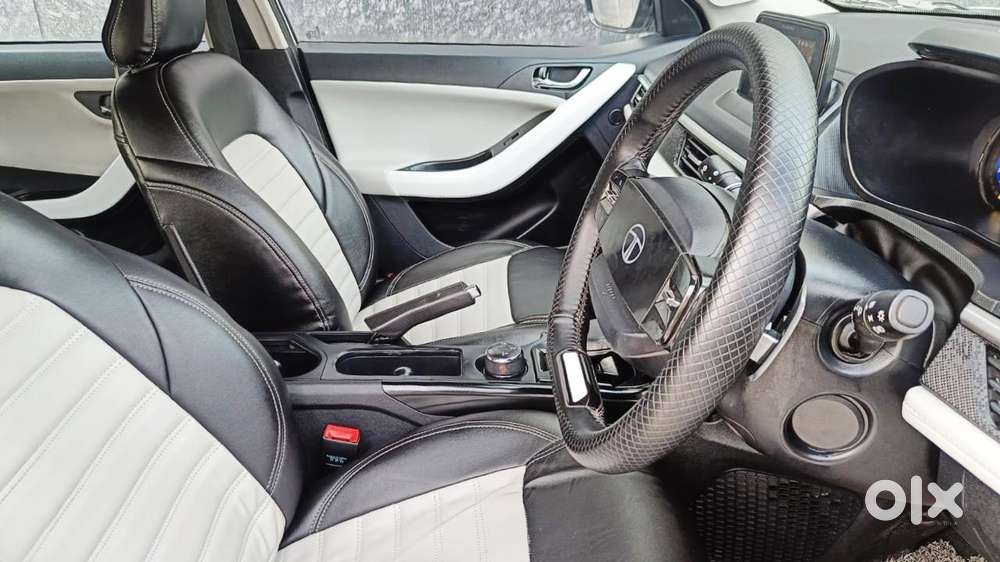 Tata Nexon Creative 1.2 Revotron Petrol 6 Amt, 2023, Petrol