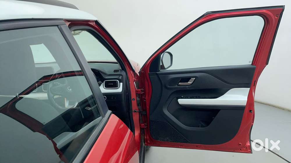 Tata Punch 1.2 Revotron Creative Dual Tone, 2021, Petrol