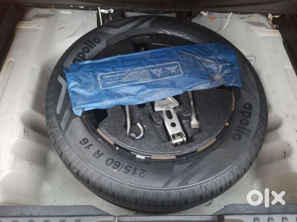 Maruti Suzuki Vitara Brezza 1.5 Zxi, 2021, Petrol