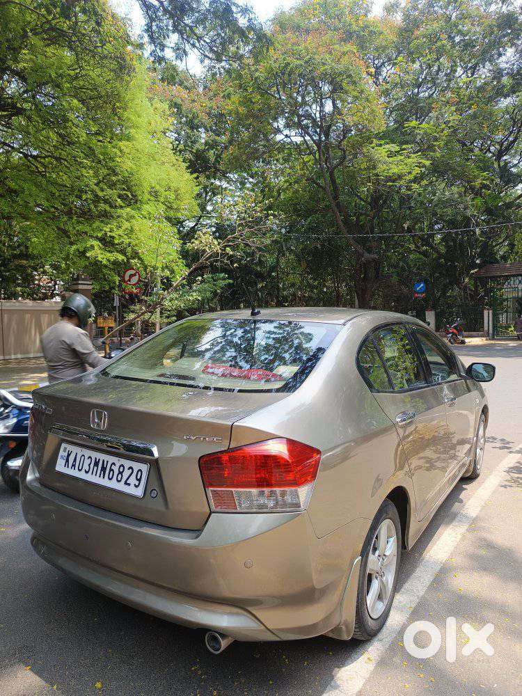 Honda City 1.5 V At, 2011, Petrol