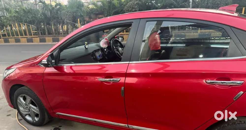 I Want To Sell My Verna 2020 1.6 Sx Sunroof