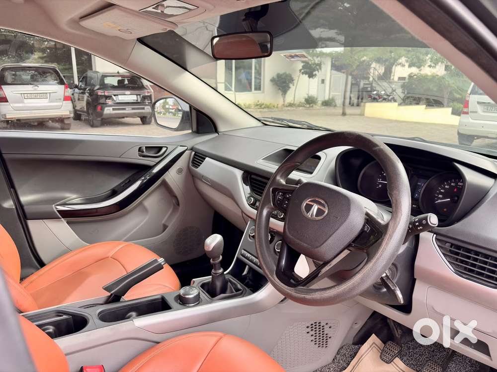 Tata Nexon 1.5 Revotorq Xm (s), 2018, Diesel