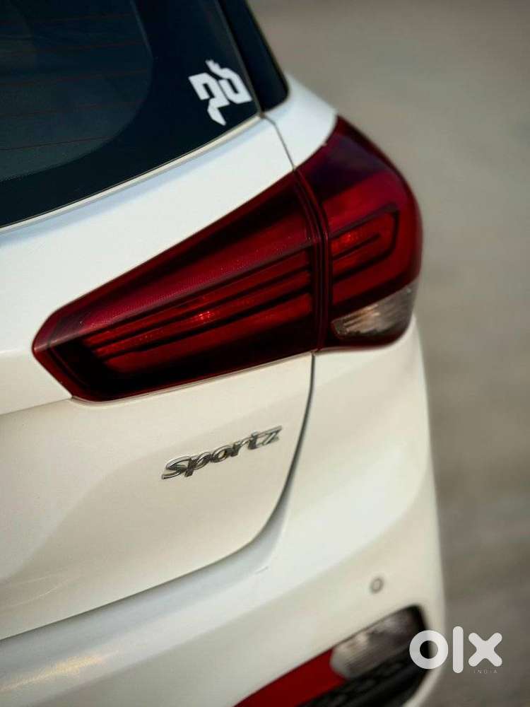 Hyundai I20 Sportz 1.2 Bs-iv, 2019, Petrol