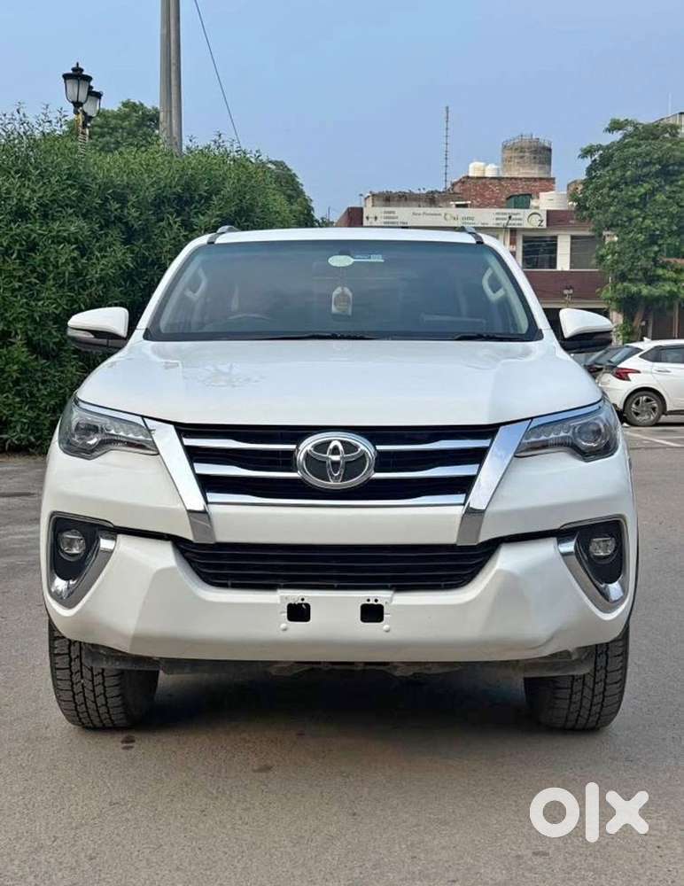 Toyota Fortuner 2018 Diesel Well Maintained