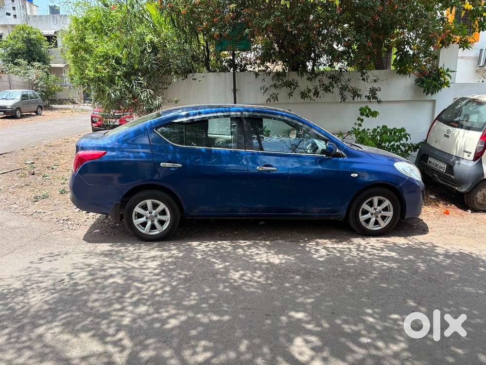 Nissan Sunny Petrol 2011 Model