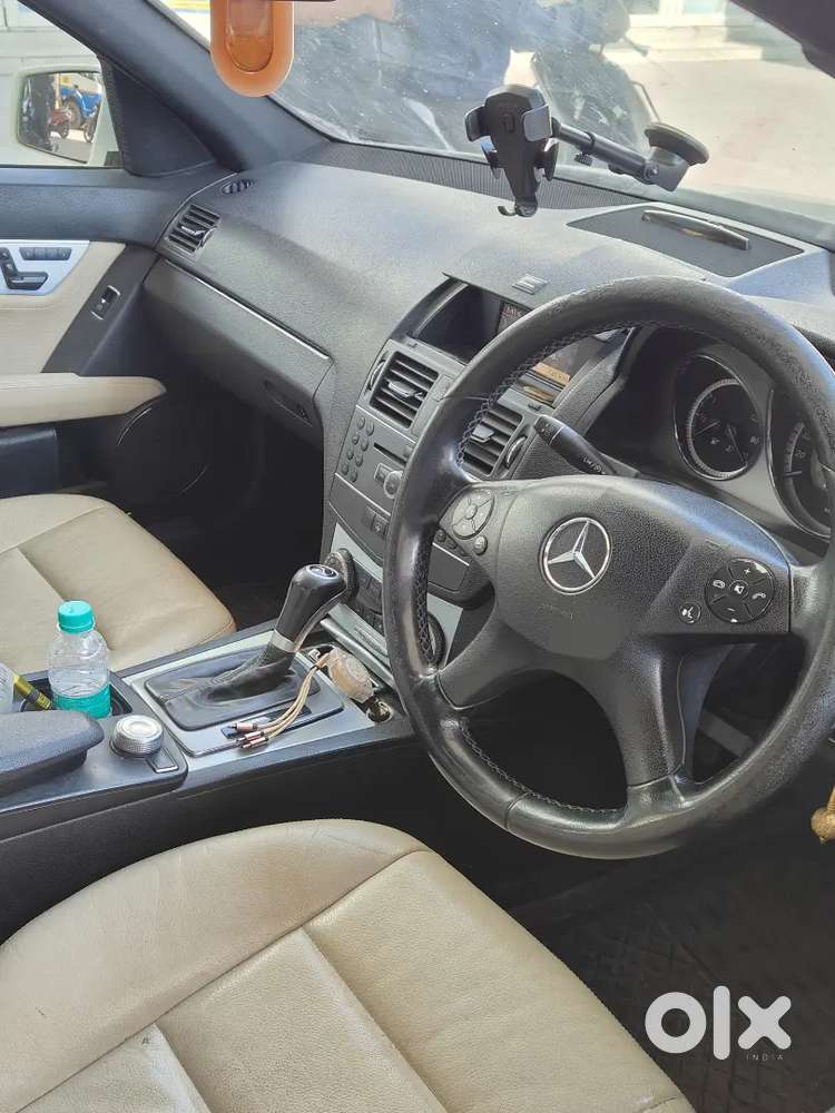Mercedes-benz C-class 2011 Petrol 69000 Km Driven