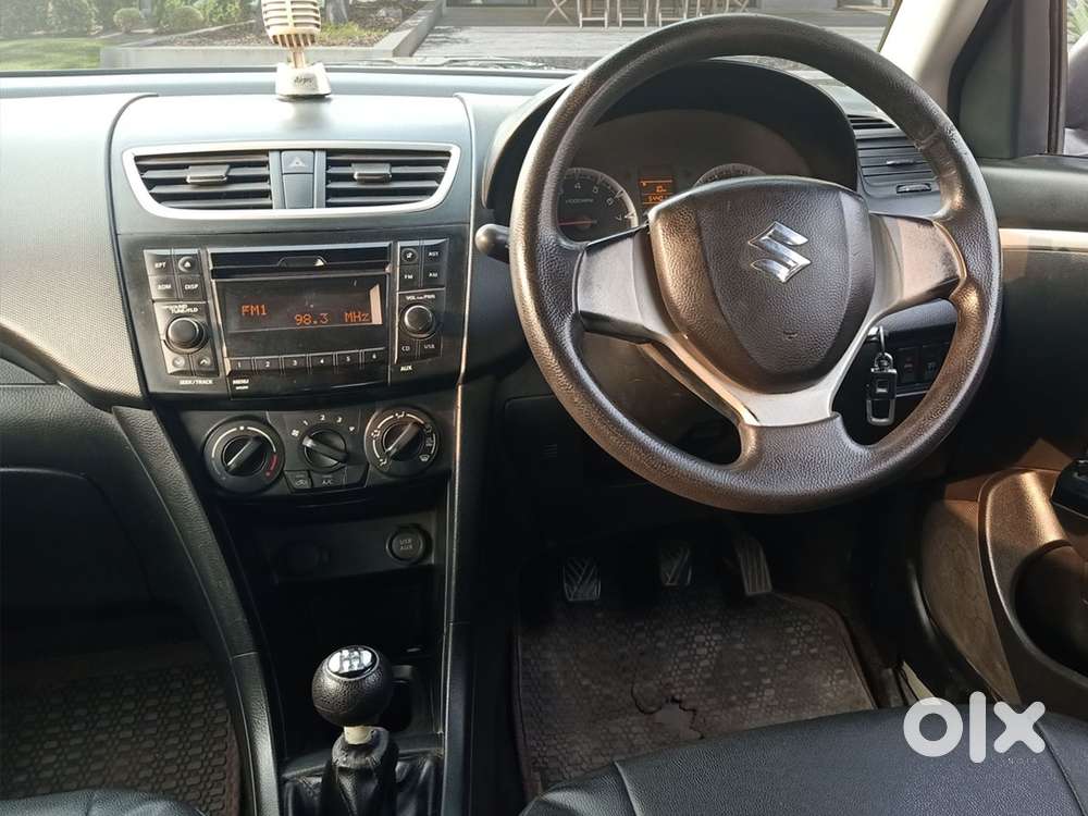 Maruti Suzuki Swift Vxi + Manual, 2014, Petrol