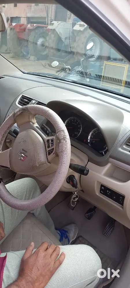 Maruti Suzuki Ertiga 2016