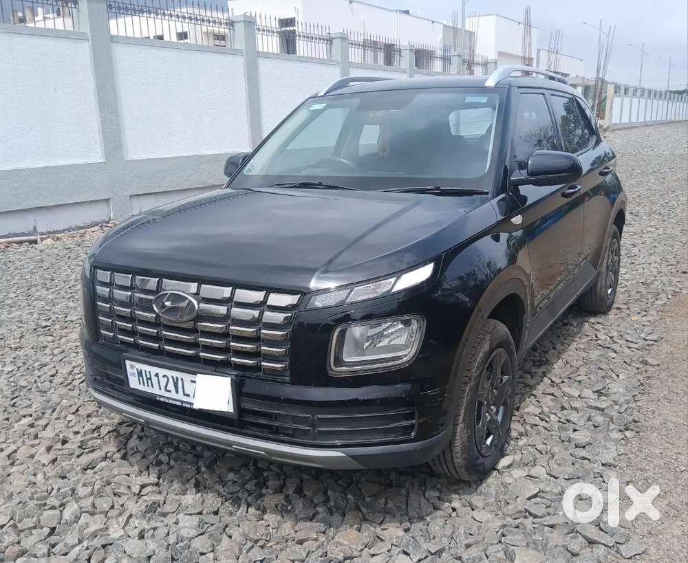 Hyundai Venue S Petrol 2023