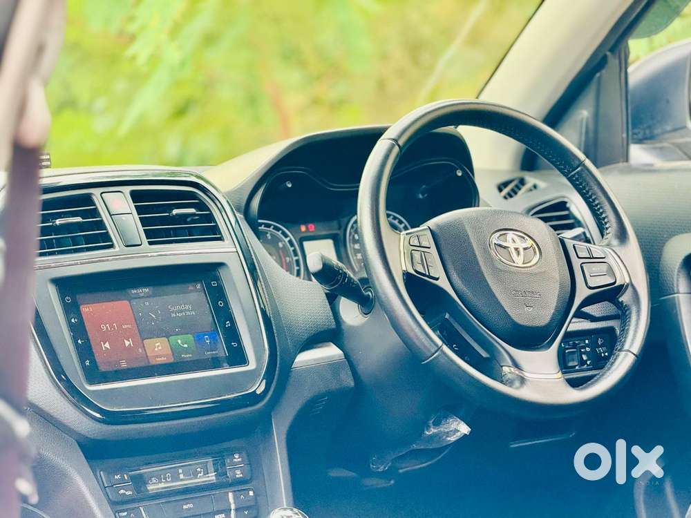 Toyota Urban Cruiser 1.5 Premium Grade Dual Tone At, 2022, Diesel