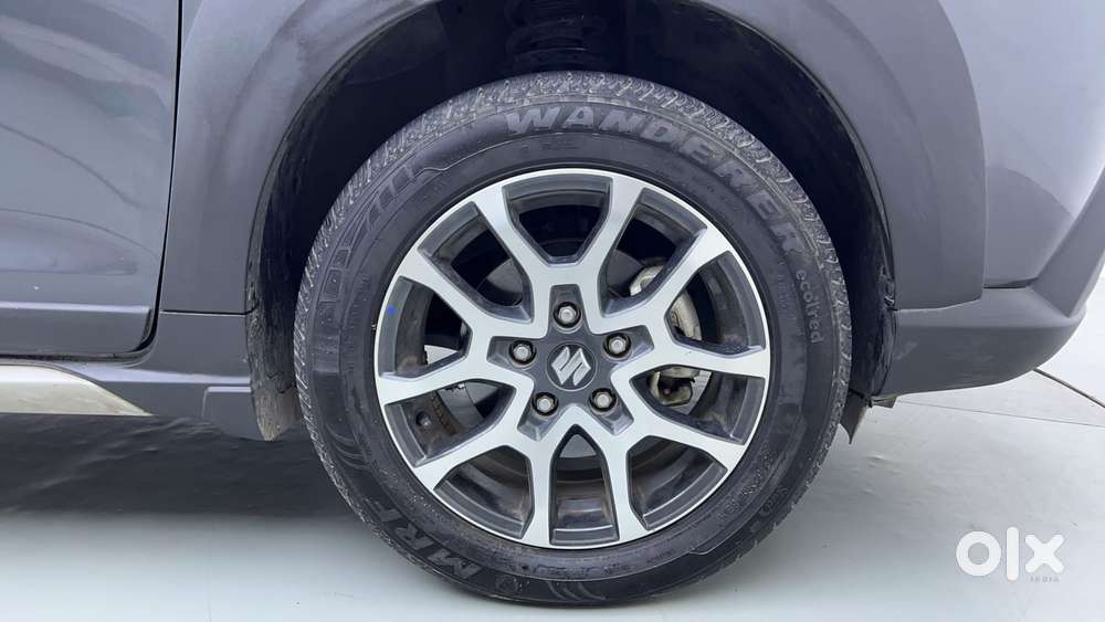 Maruti Suzuki Xl6 1.5 Alpha Mt, 2024, Petrol