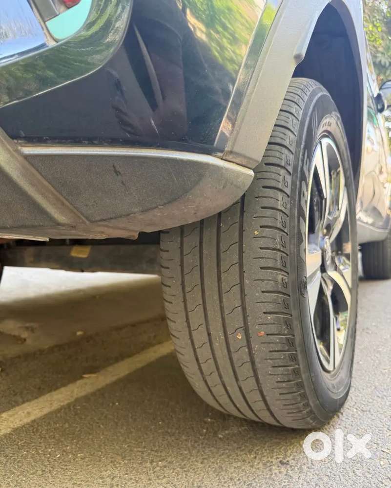 Tata Nexon Ev Xz+ Lux With Sunroof