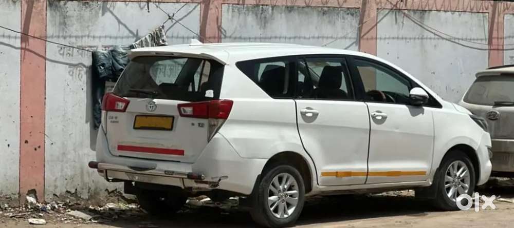 Toyota Innova Crysta 2020 Diesel 120000 Km Driven