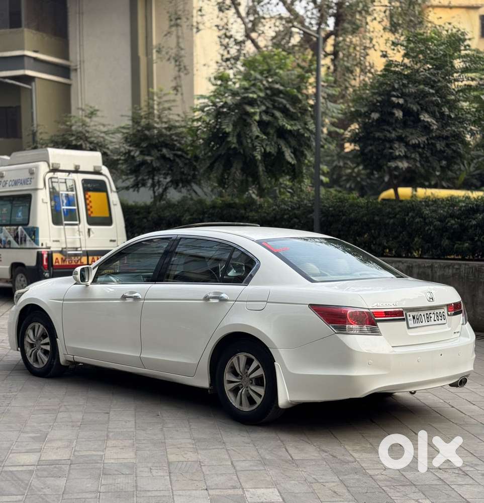 Honda Accord 2.4 Vti-l Automatic, 2012, Cng & Hybrids