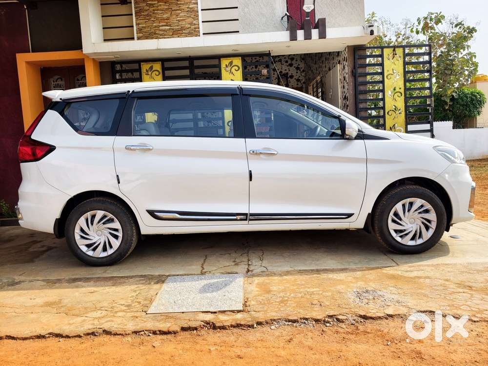 Maruti Suzuki Ertiga 1.5 Vxi, 2024, Petrol