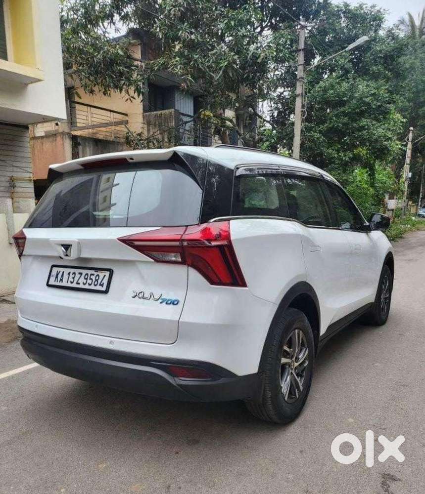 Mahindra Xuv700 Petrol 2023