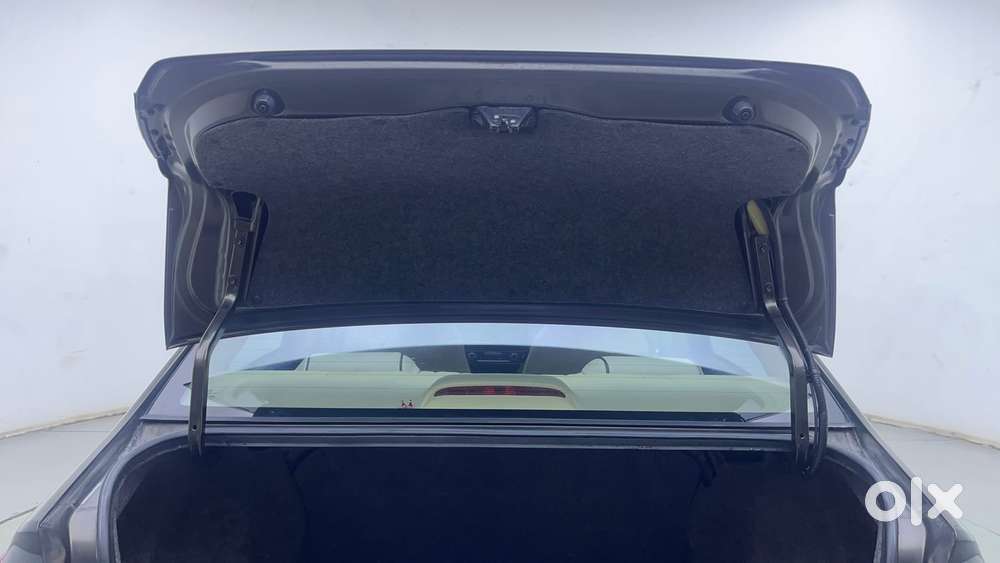Honda Amaze Vx 1.2 Petrol Mt, 2023, Petrol