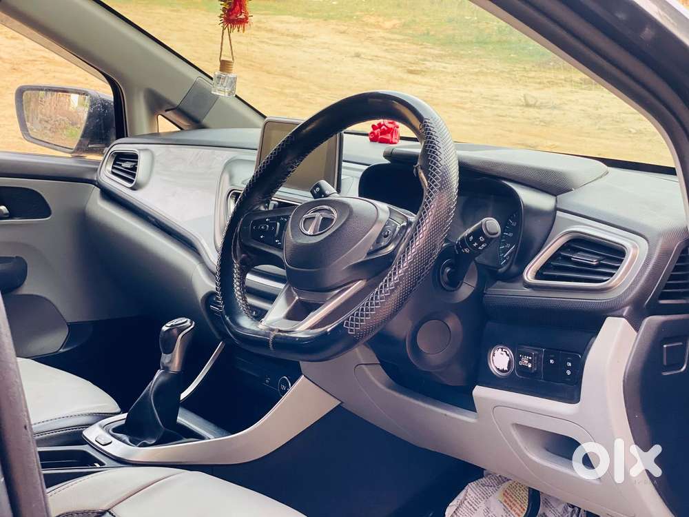 Tata Altroz Xz, 2020, Petrol