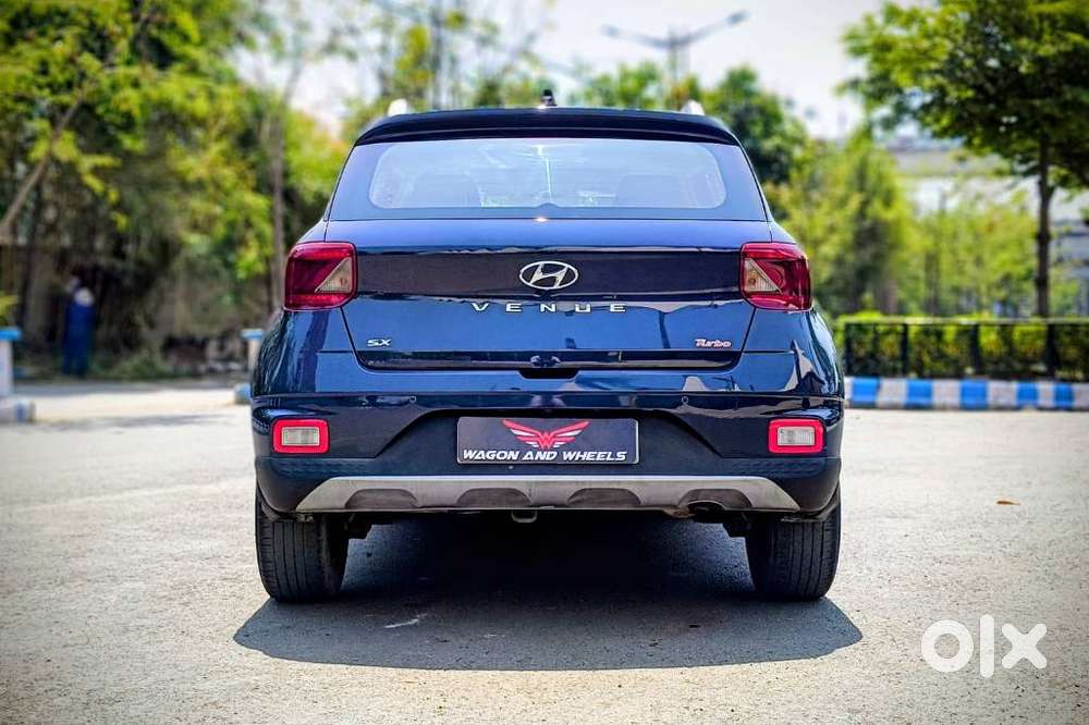 Hyundai Venue Sx Mt, 2021, Petrol